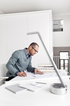 Купить Офисная настольная лампа Philips 66710/48/16