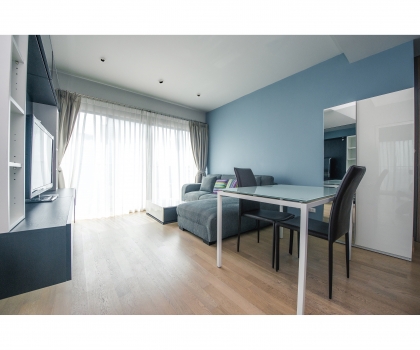 Купить Точечный светильник Indeluz 749B-G42X1B-02