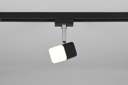 Купить Спот Trio 78150132